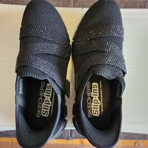 Women's Skechers Hands Free Slip Ins Size 8